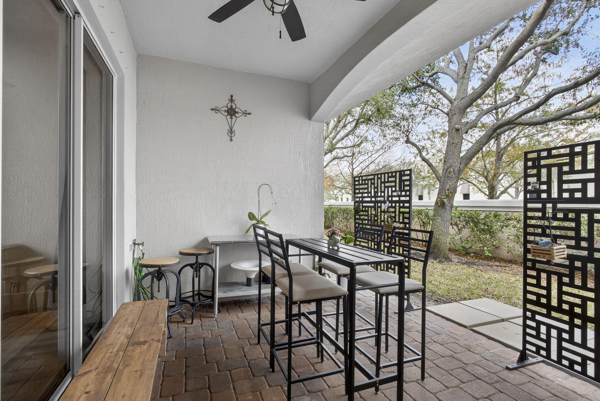 CARRIAGE POINTE TOWNHOMES - Residential