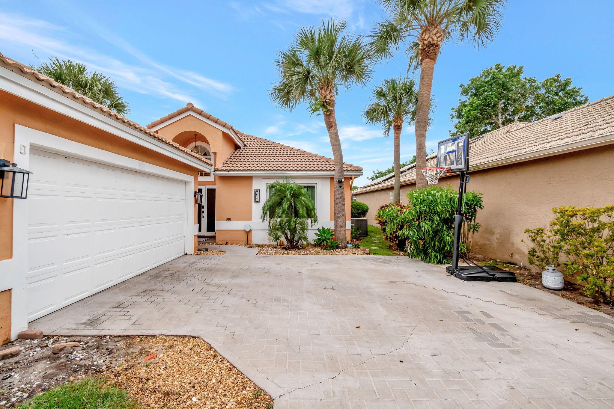 7574 Ironbridge Circle