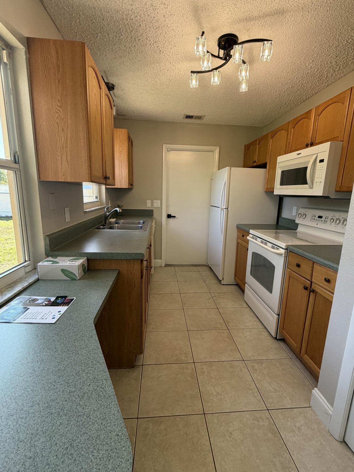 Bayshore Heights - Residential Lease