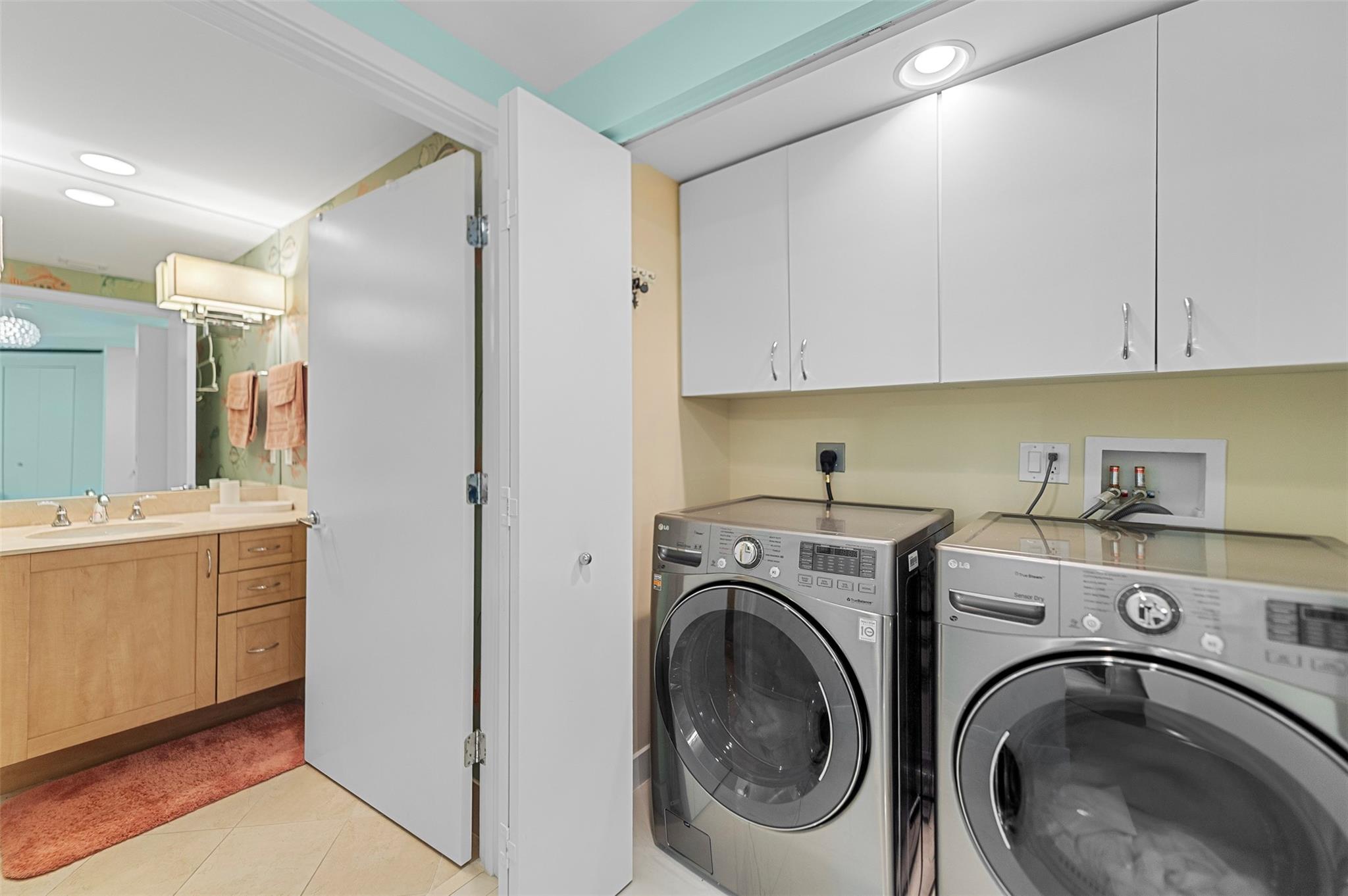 Sapphire Fort Lauderdale - Residential