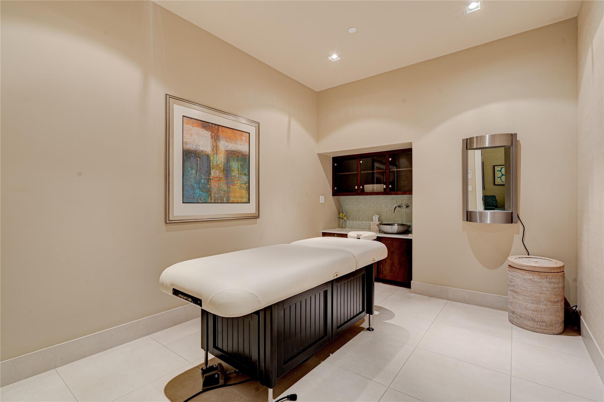 Sapphire Fort Lauderdale - Residential