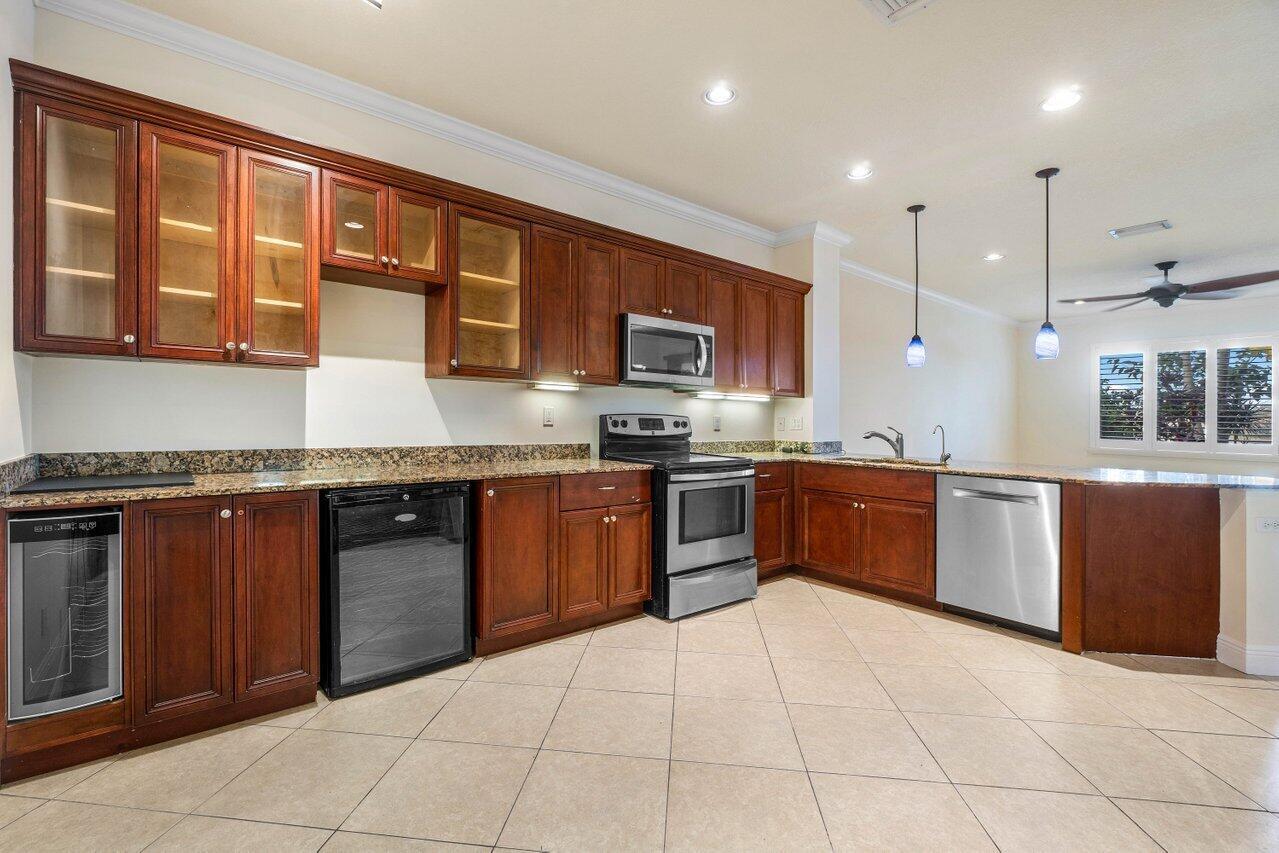 8429 Cocoplum Sound Lane