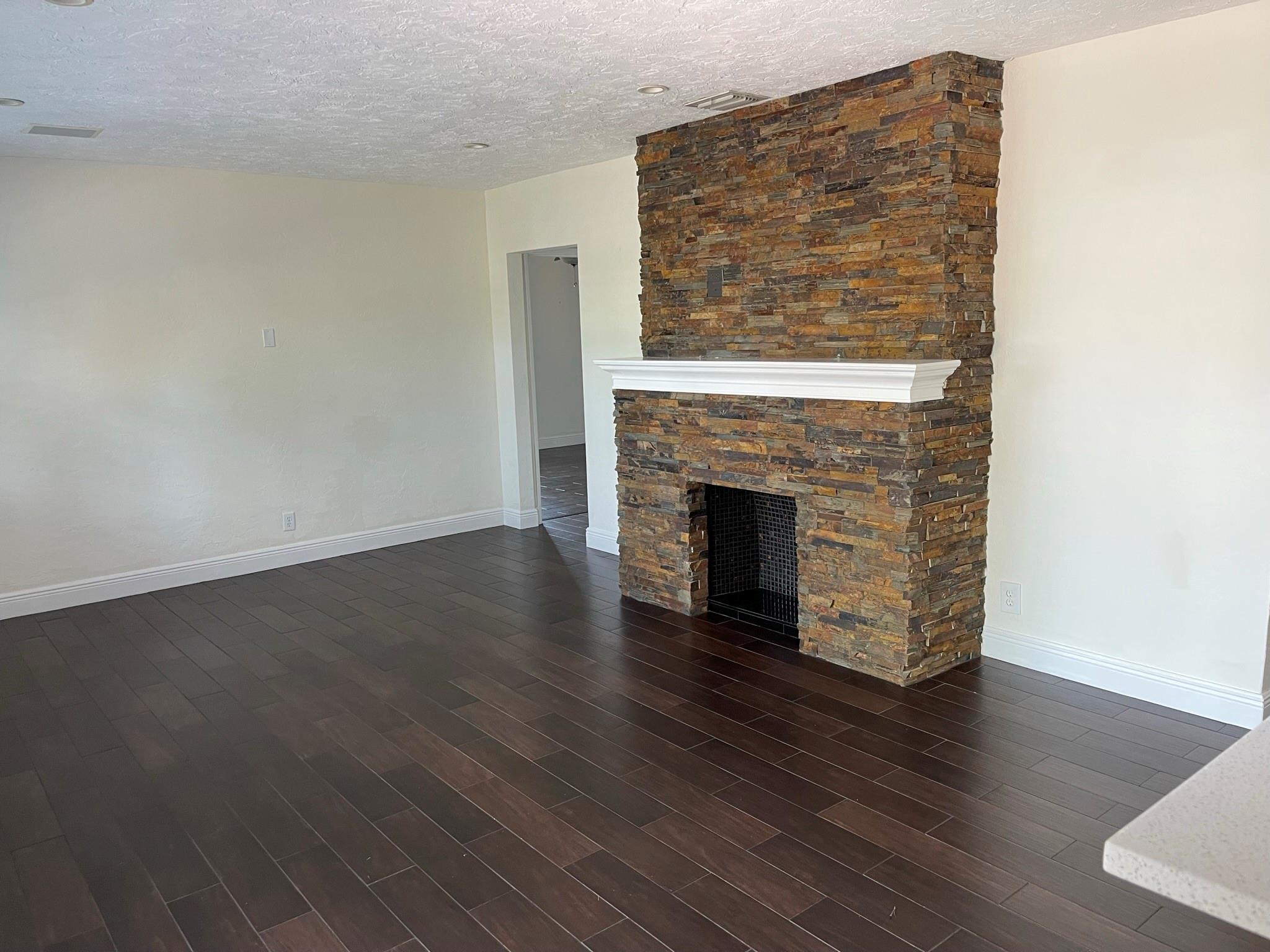 Poinsettia Heights River - Residential Lease