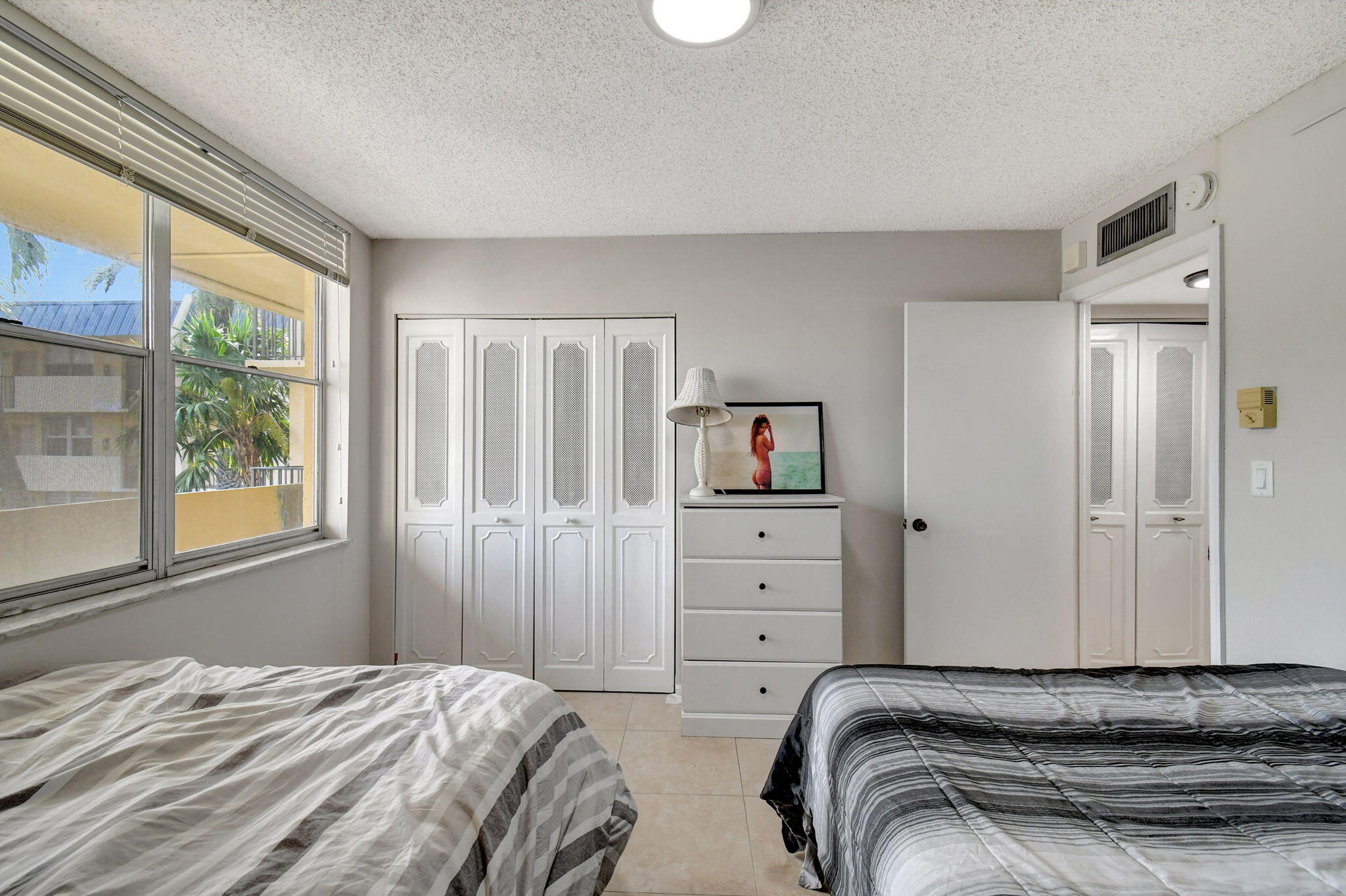 ISLAND CLUB ONE CONDO - Residential Lease