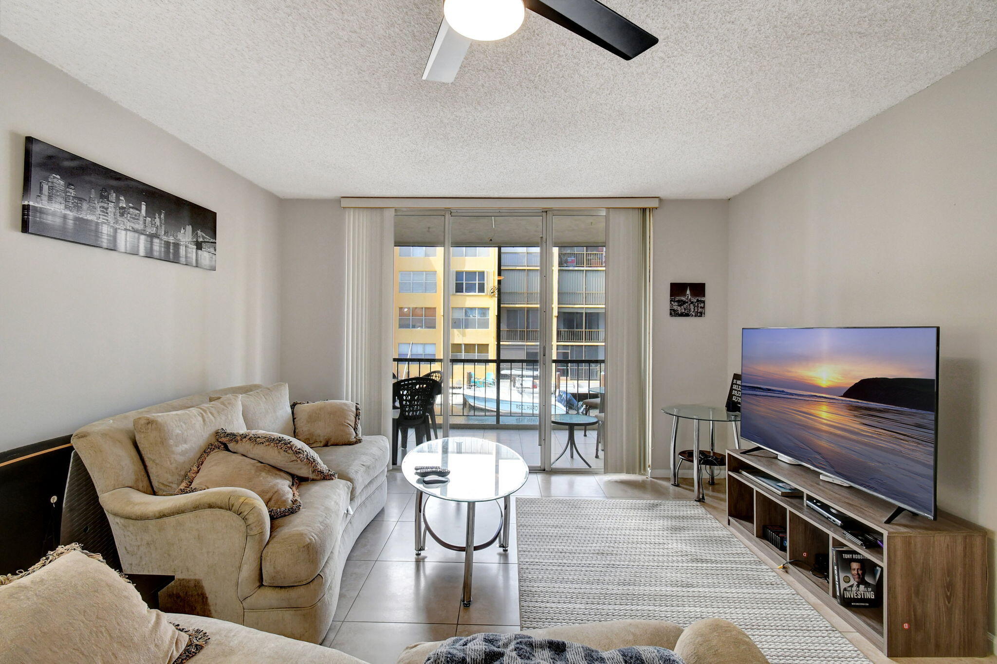 ISLAND CLUB ONE CONDO - Residential Lease