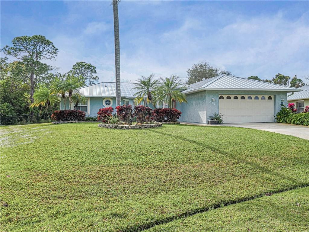 Photo of 274 Columbia Avenue, Sebastian, FL 32958 (MLS # R11055645)