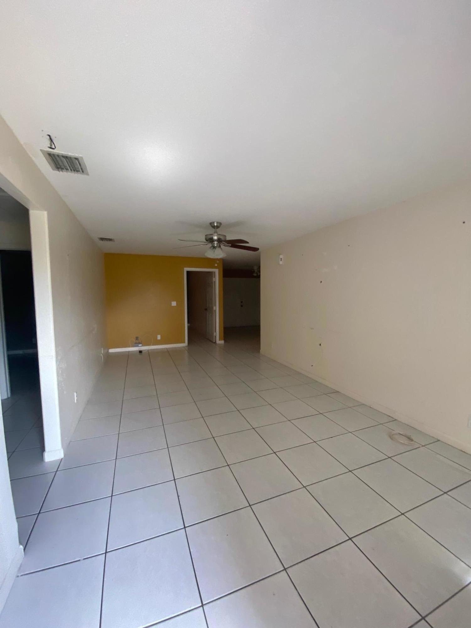 MOLPHUS HGTS - Residential