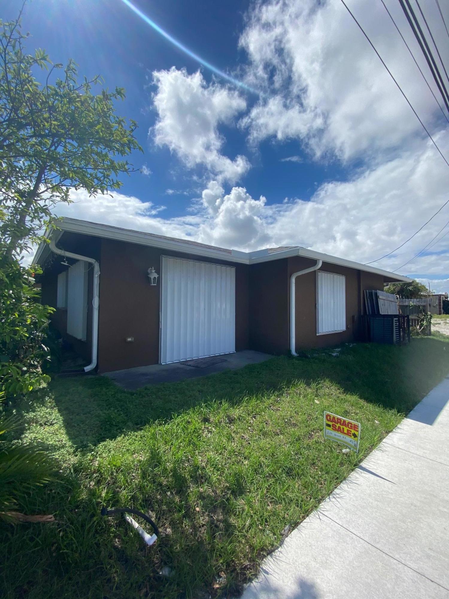 MOLPHUS HGTS - Residential