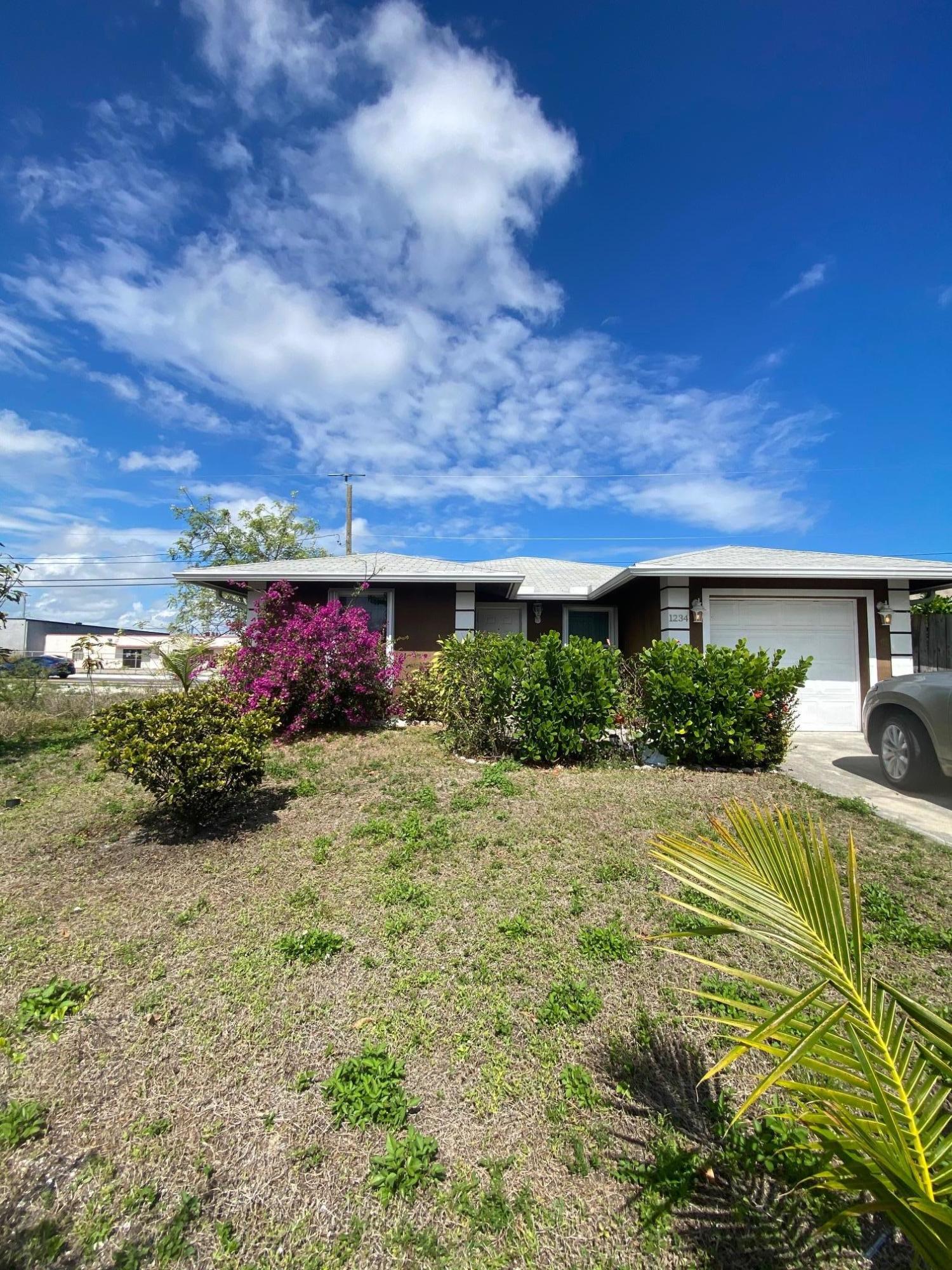 MOLPHUS HGTS - Residential