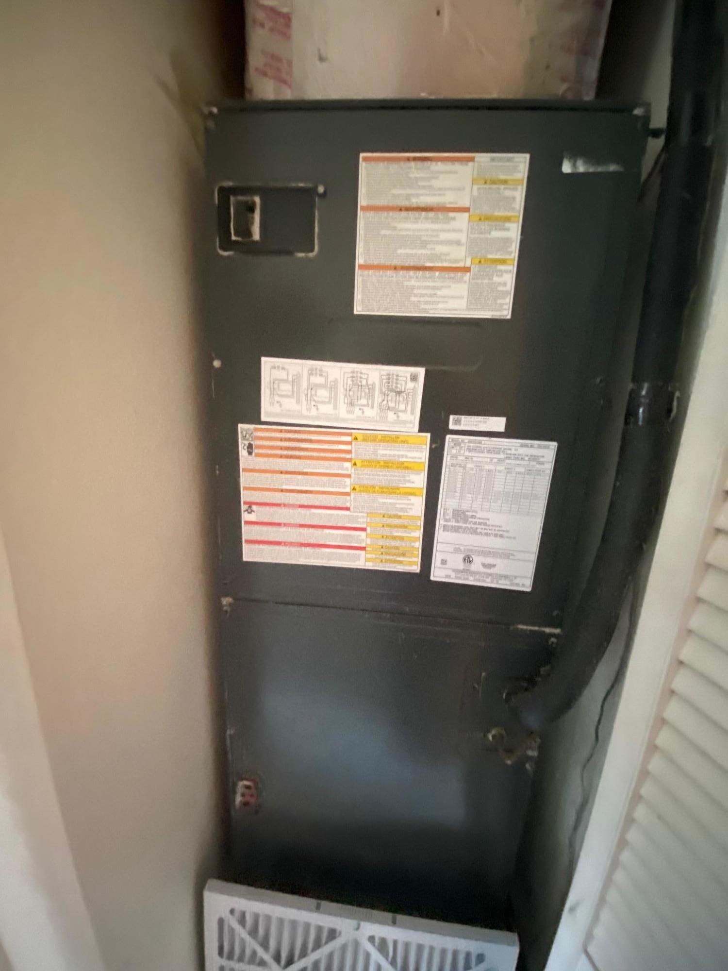 MOLPHUS HGTS - Residential