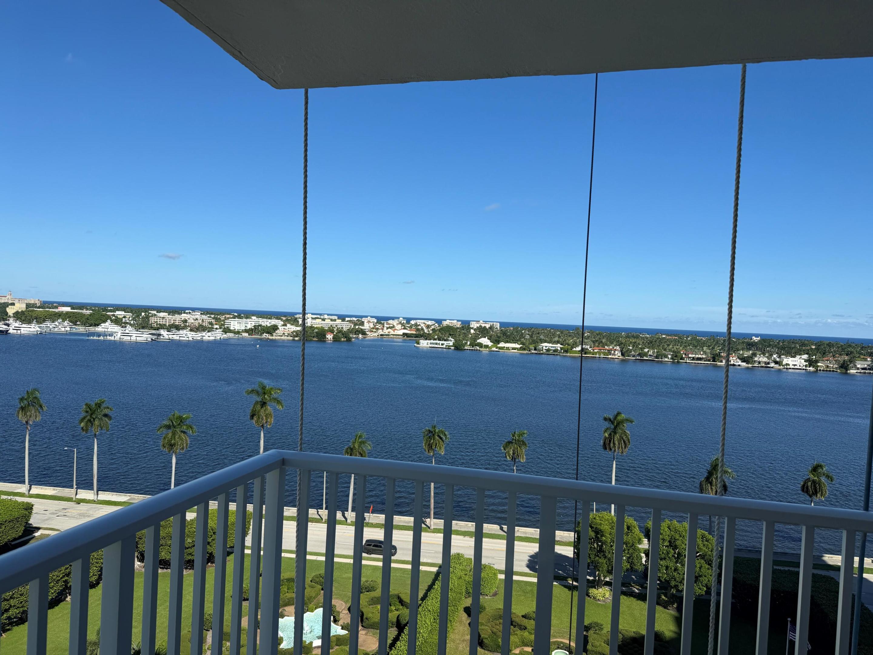 1801 S FLAGLER Drive 1411