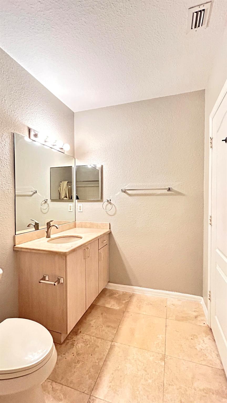 THE BELMONT II AT ST LUCI - Residential Lease