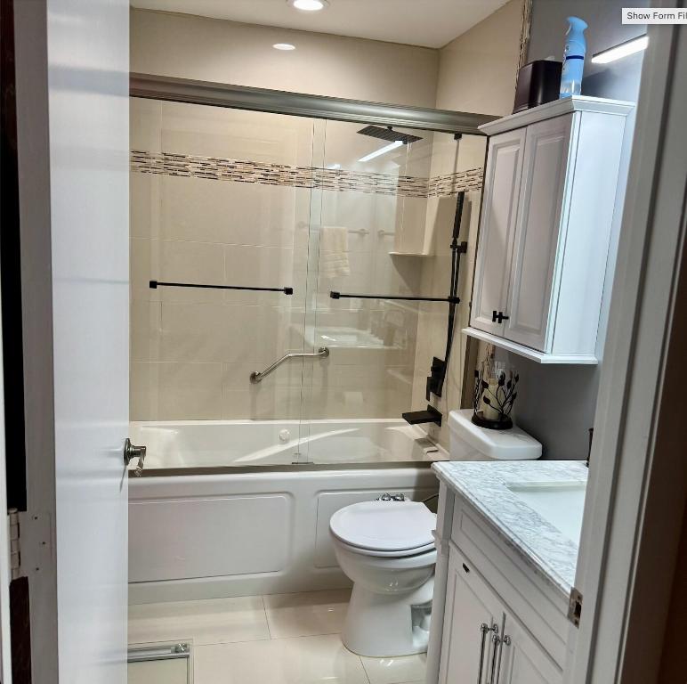 ARBOURS OF THE PALM BEACHES CONDO - Residential