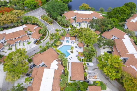 Tiny photo for 994 NW 93rd Avenue, Plantation, FL 33324 (MLS # B26036236)