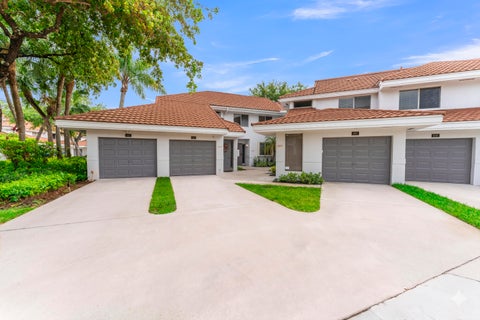 Tiny photo for 994 NW 93rd Avenue, Plantation, FL 33324 (MLS # B26036236)