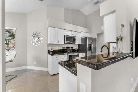 Tiny photo for 994 NW 93rd Avenue, Plantation, FL 33324 (MLS # B26036236)