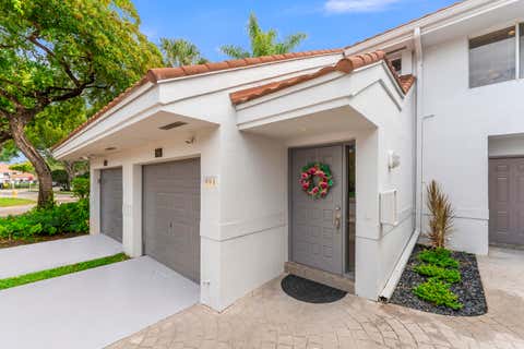 Tiny photo for 994 NW 93rd Avenue, Plantation, FL 33324 (MLS # B26036236)