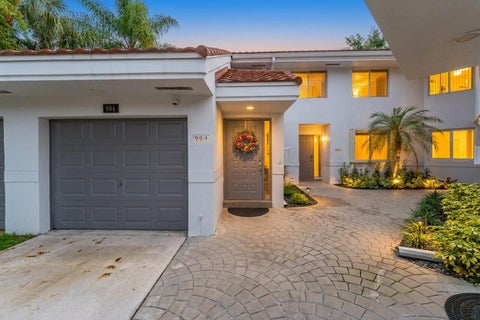 Tiny photo for 994 NW 93rd Avenue, Plantation, FL 33324 (MLS # B26036236)