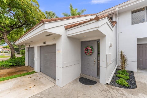 Tiny photo for 994 NW 93rd Avenue, Plantation, FL 33324 (MLS # B26036236)