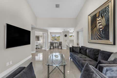 Tiny photo for 994 NW 93rd Avenue, Plantation, FL 33324 (MLS # B26036236)
