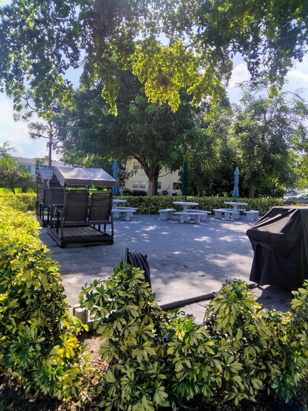 Photo of 1025 VENTNOR H E #1025, Deerfield Beach, FL 33442 (MLS # B26076878)