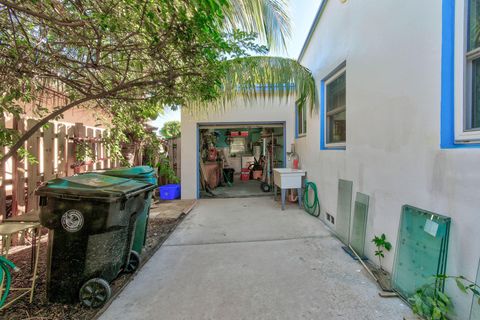 A home in Lake Worth Beach