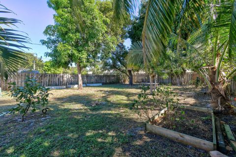 A home in Lake Worth Beach