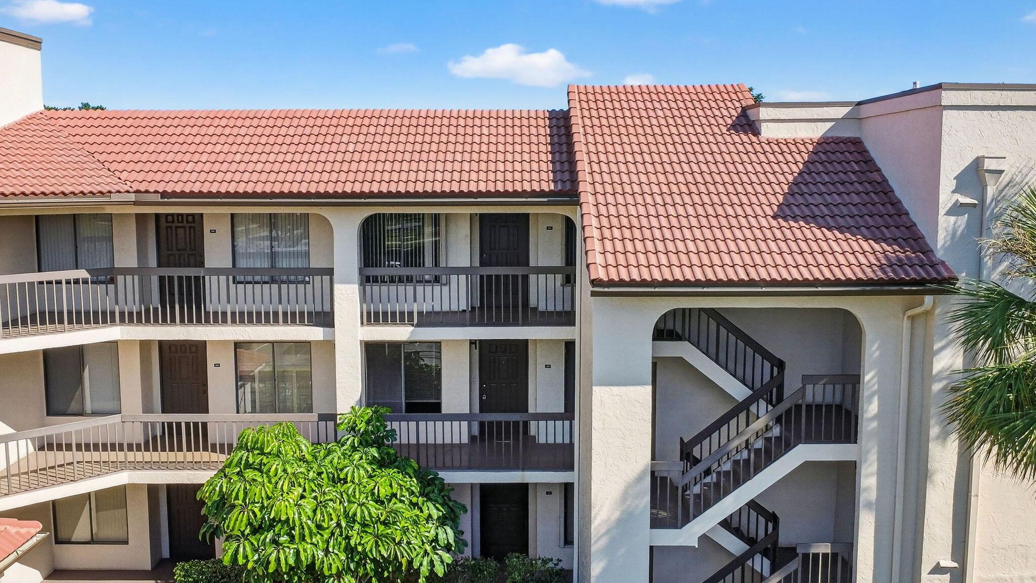 LAKESIDE CONDO 9 OF BANYA - Residential