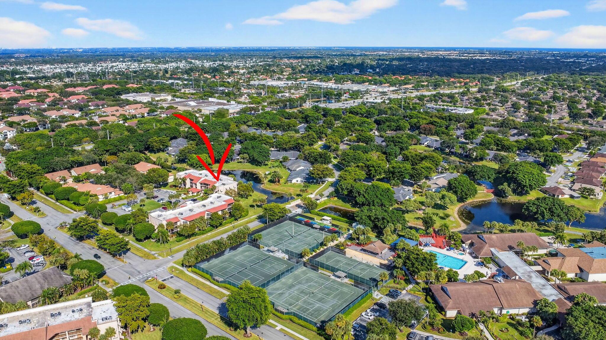 LAKESIDE CONDO 9 OF BANYA - Residential