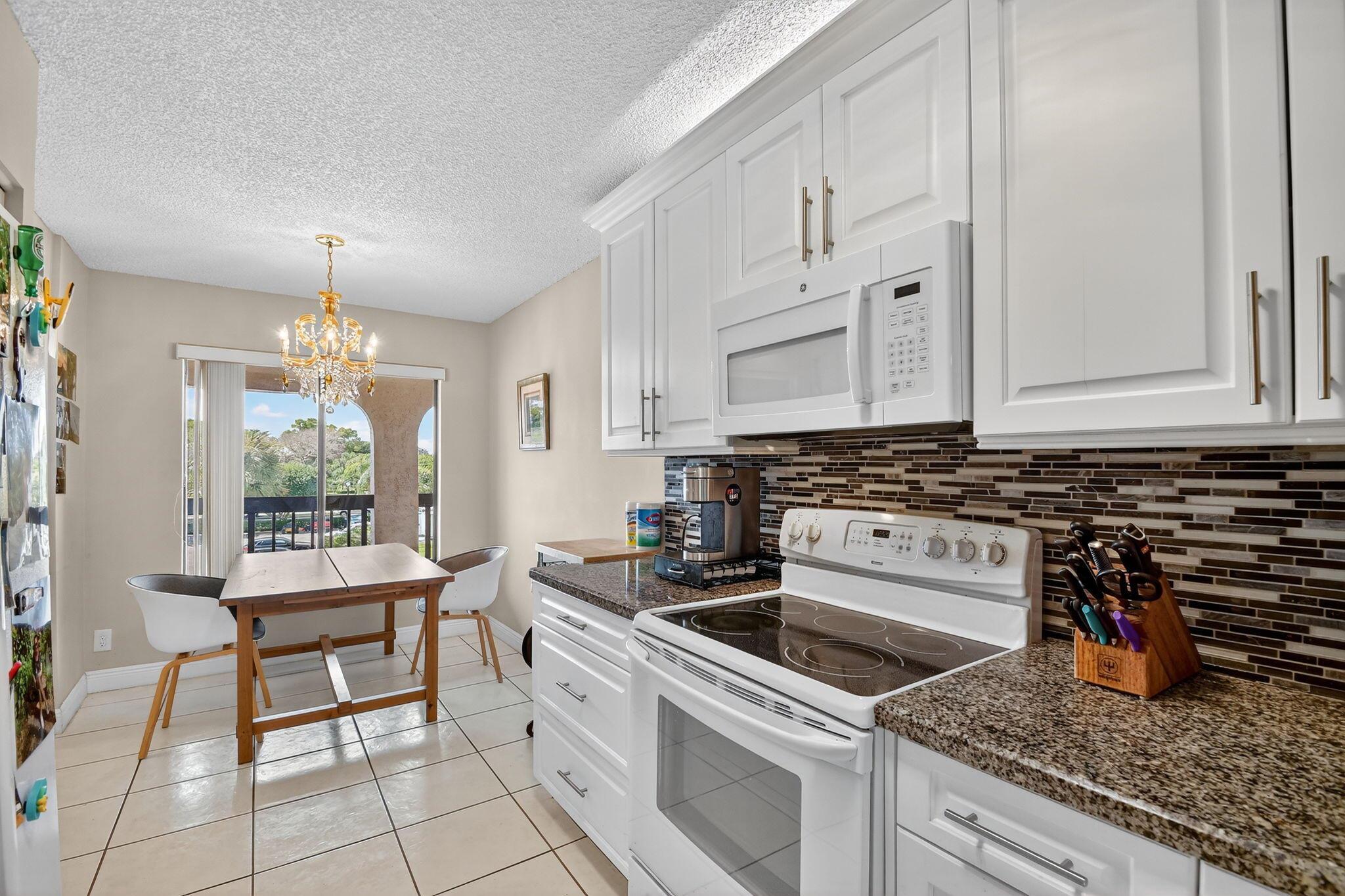 LAKESIDE CONDO 9 OF BANYA - Residential