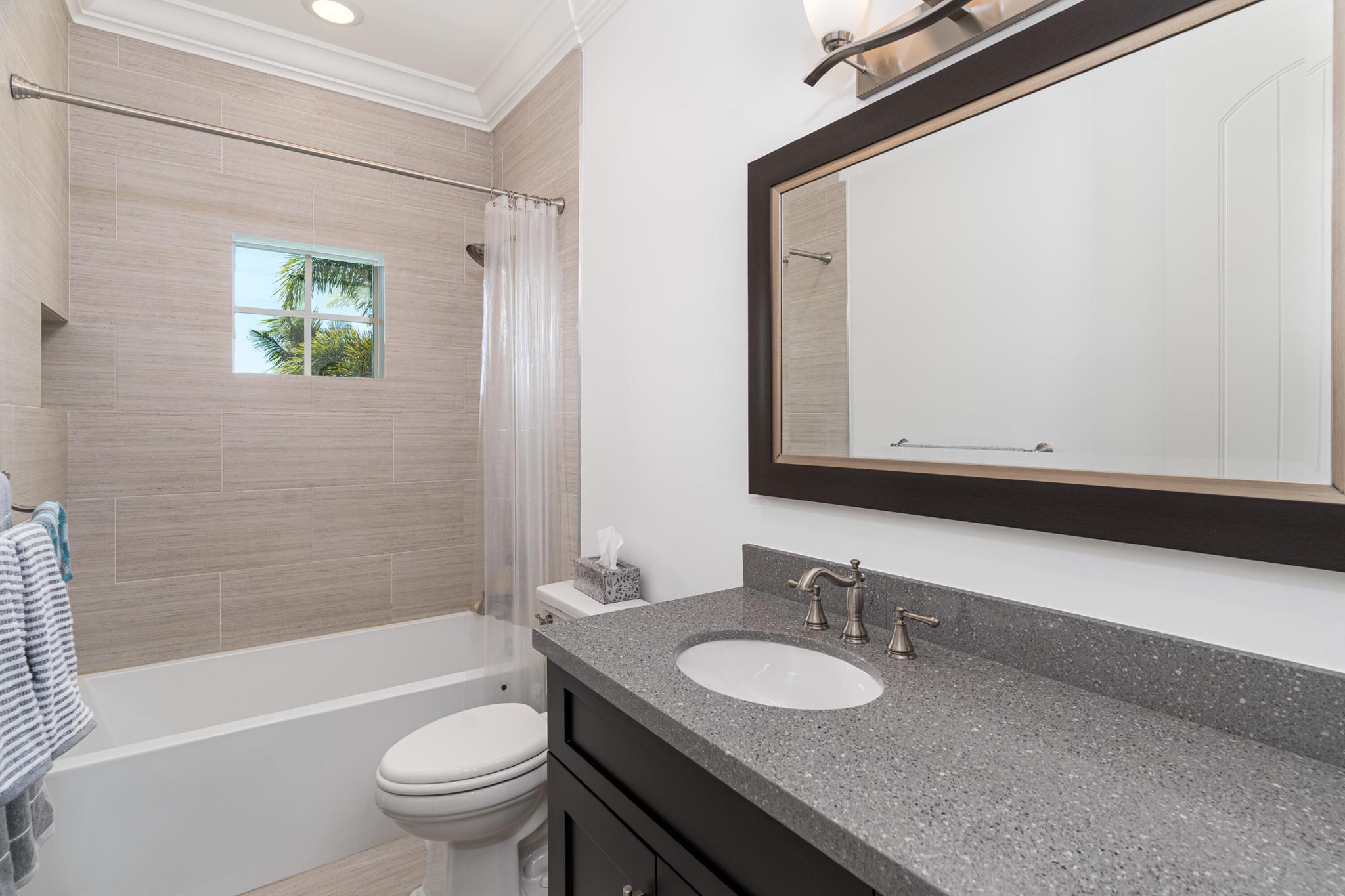 BOCA VILLAS - Residential