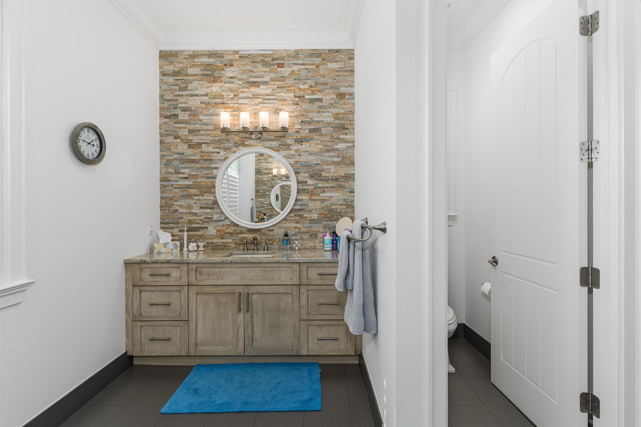 BOCA VILLAS - Residential