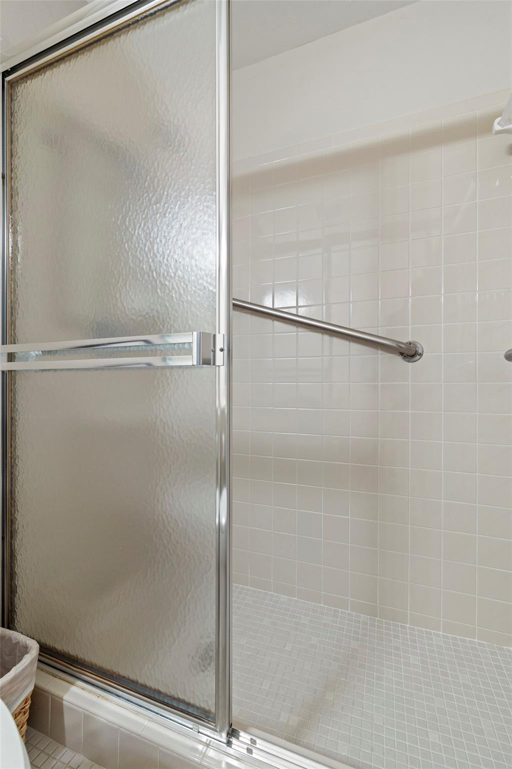 DELRAY VILLAS - Residential