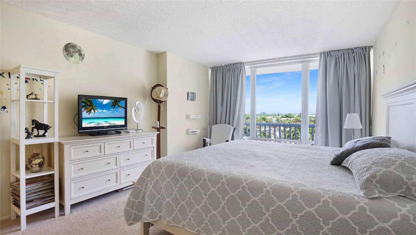 OCEAN CLUB - Residential