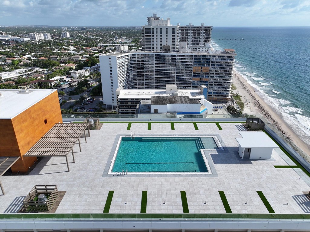 OCEAN CLUB - Residential