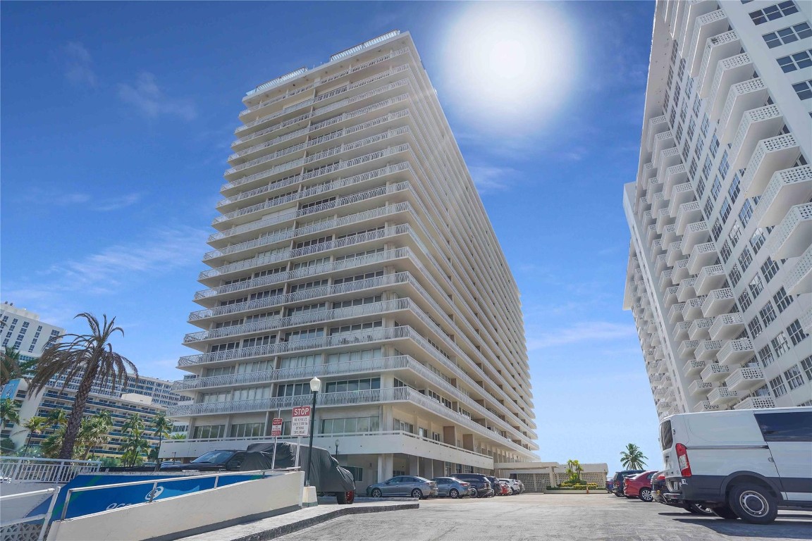 OCEAN CLUB - Residential