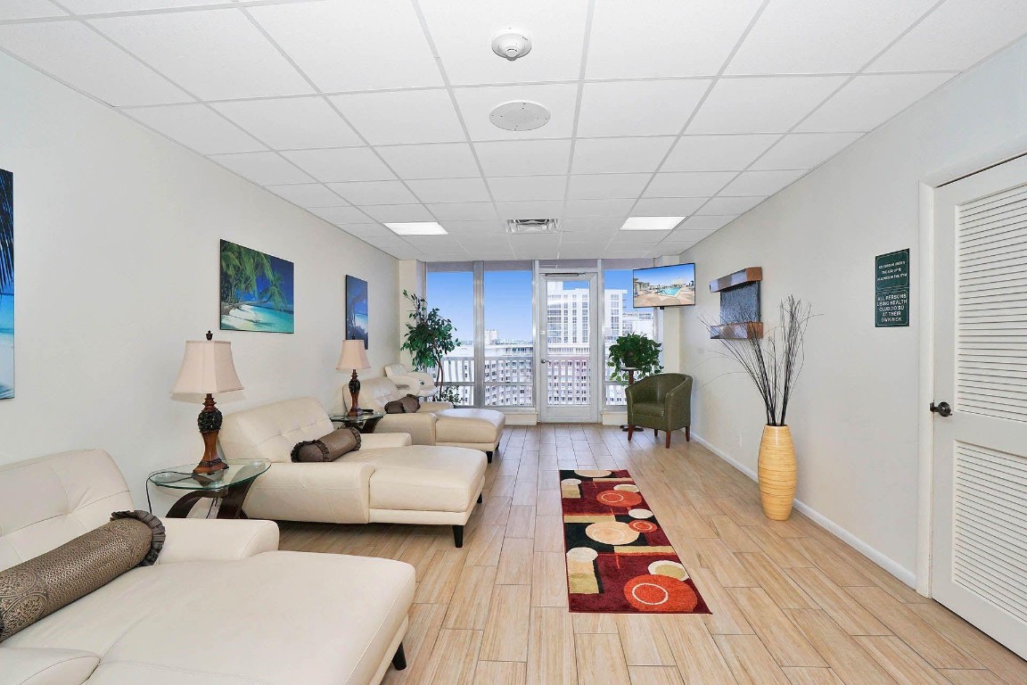 OCEAN CLUB - Residential