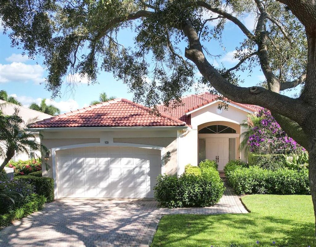 Photo of 109 Village Clubhouse Circle, Jupiter, FL 33458 (MLS # R10748706)