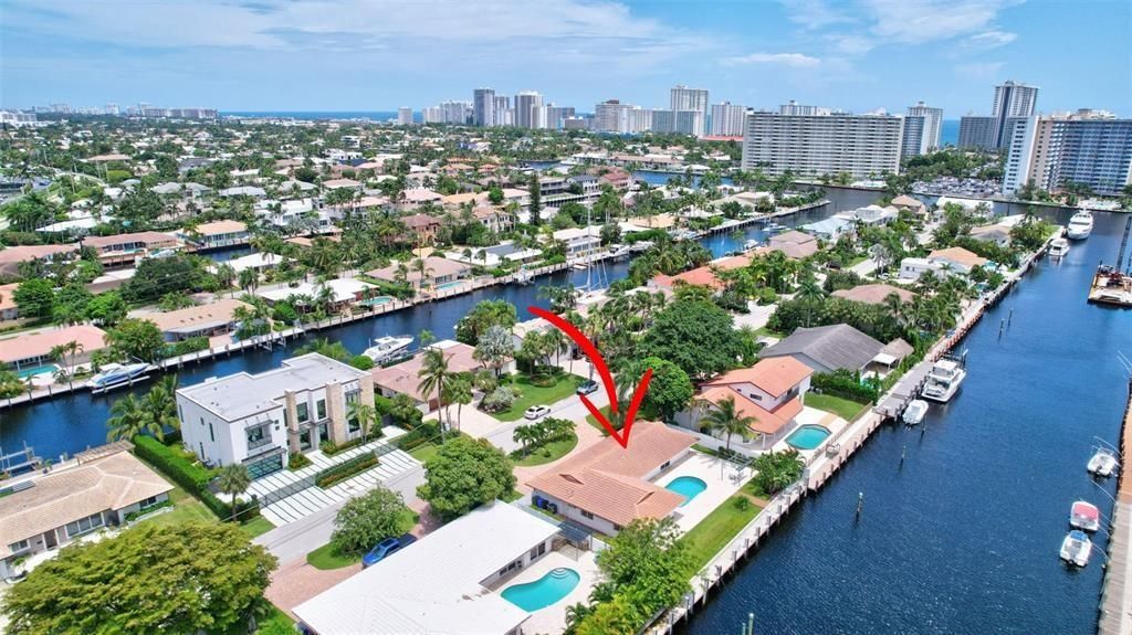 Photo of 2824 NE 35th Street, Fort Lauderdale, FL 33306 (MLS # F10488762)