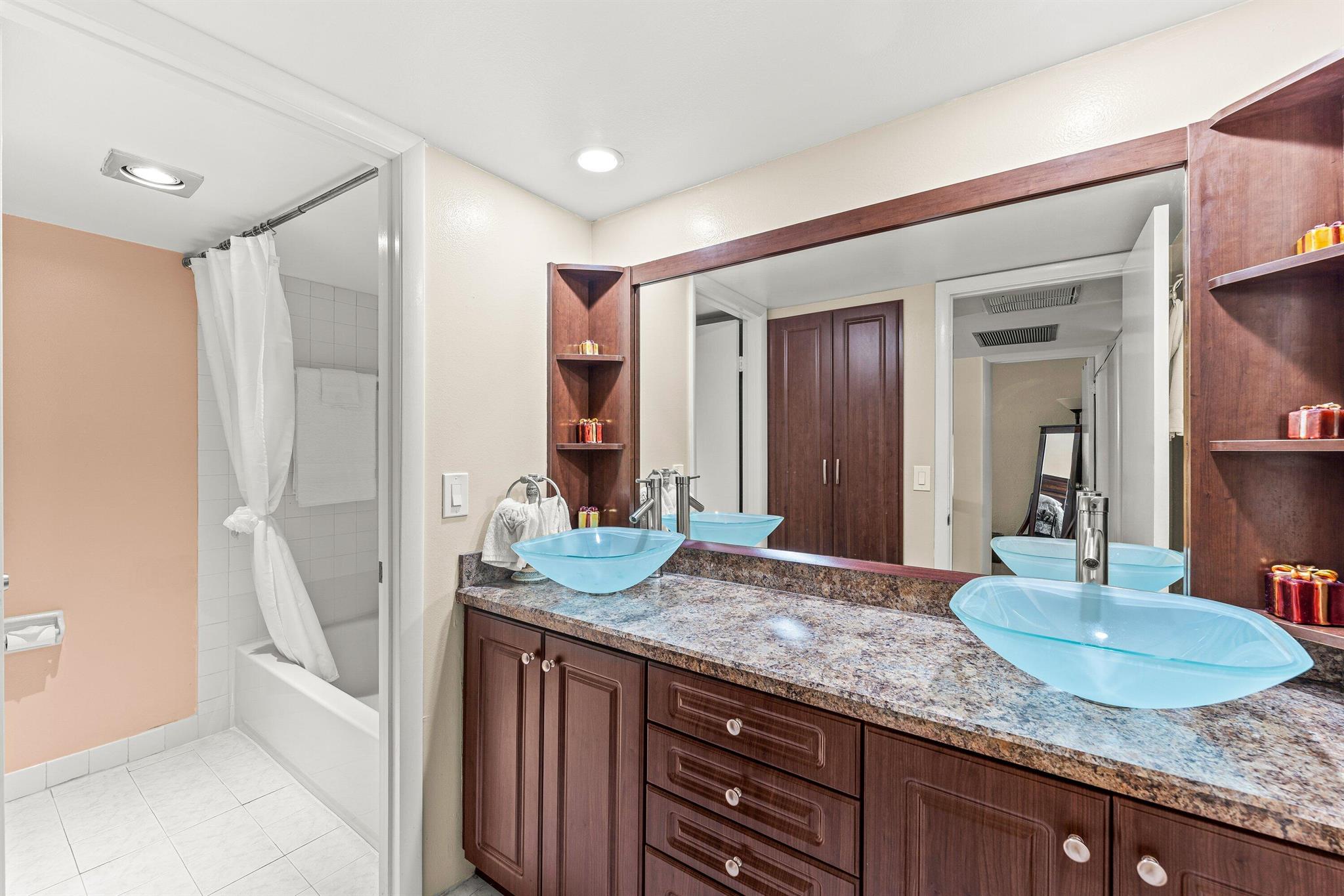 WOODLANDS OF PALM SPRINGS - Residential