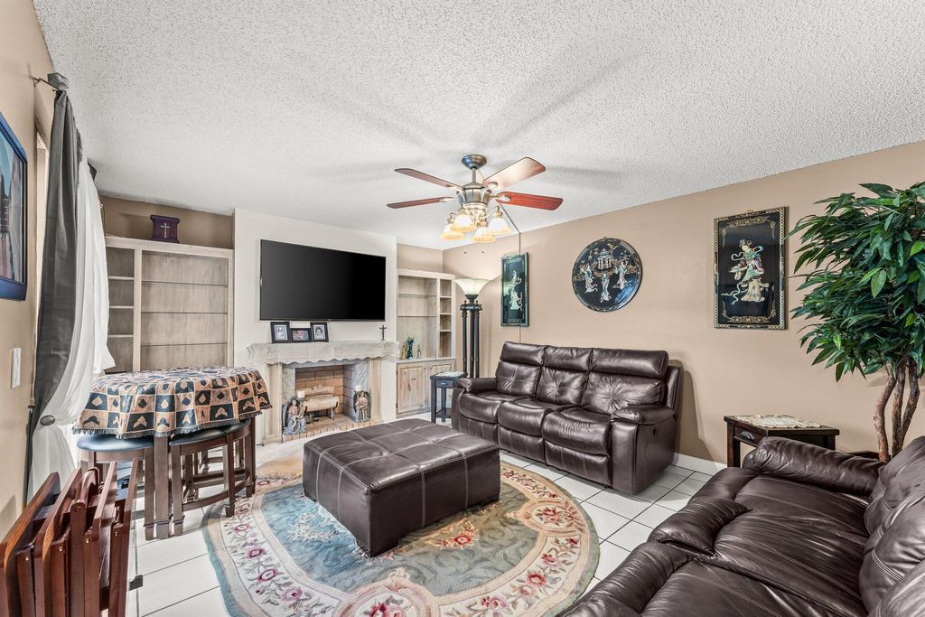Photo of 145 Woodland Road, Palm Springs, FL 33461 (MLS # R11133642)