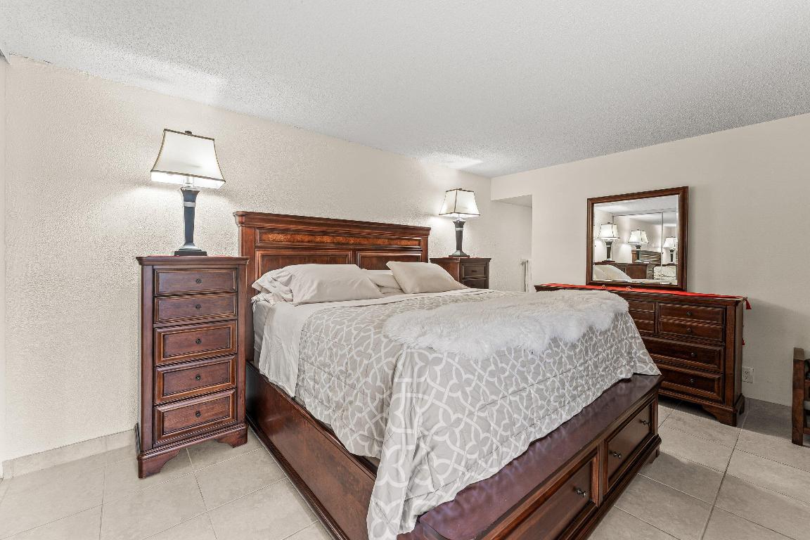 WOODLANDS OF PALM SPRINGS - Residential