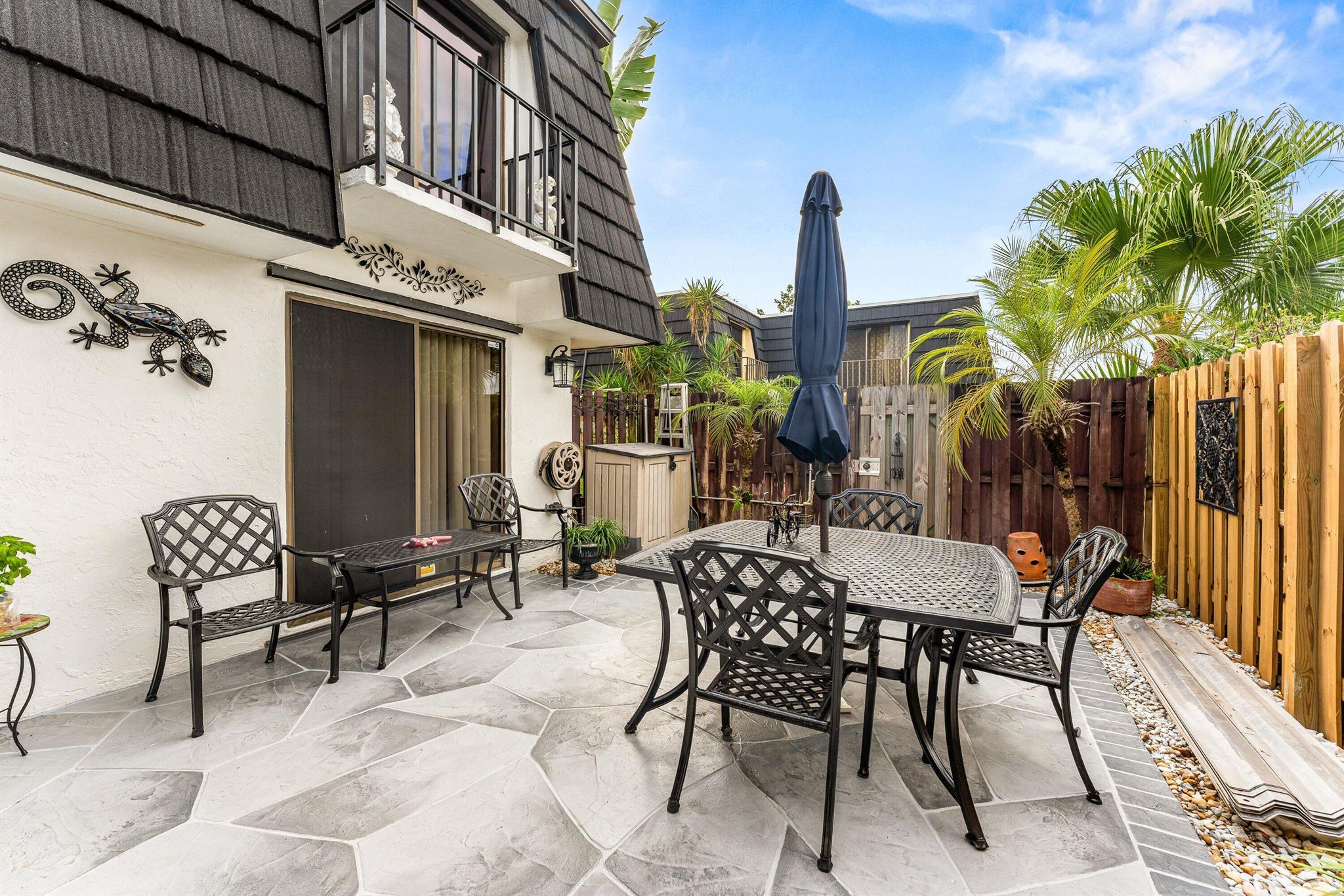 WOODLANDS OF PALM SPRINGS - Residential