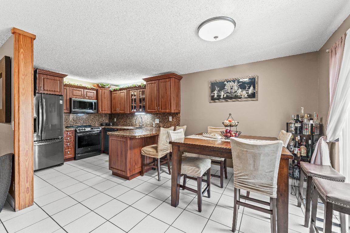 WOODLANDS OF PALM SPRINGS - Residential