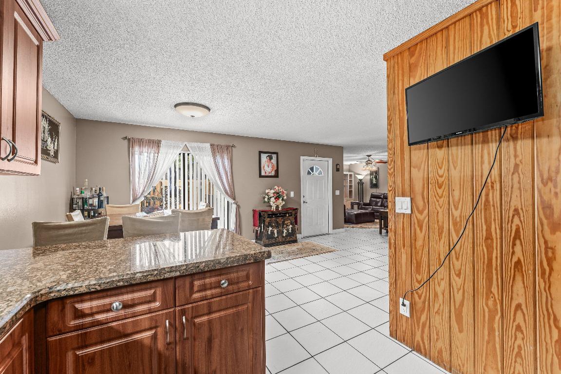 WOODLANDS OF PALM SPRINGS - Residential