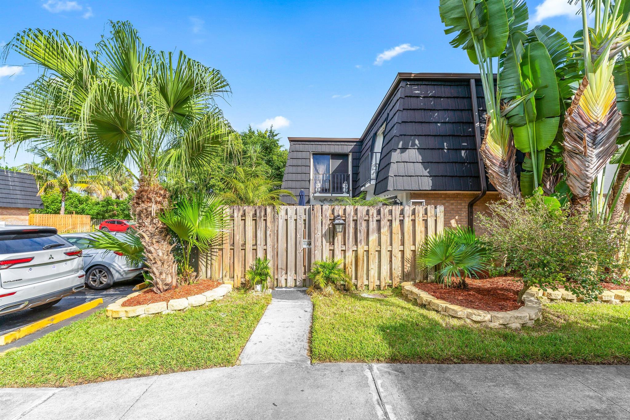 WOODLANDS OF PALM SPRINGS - Residential