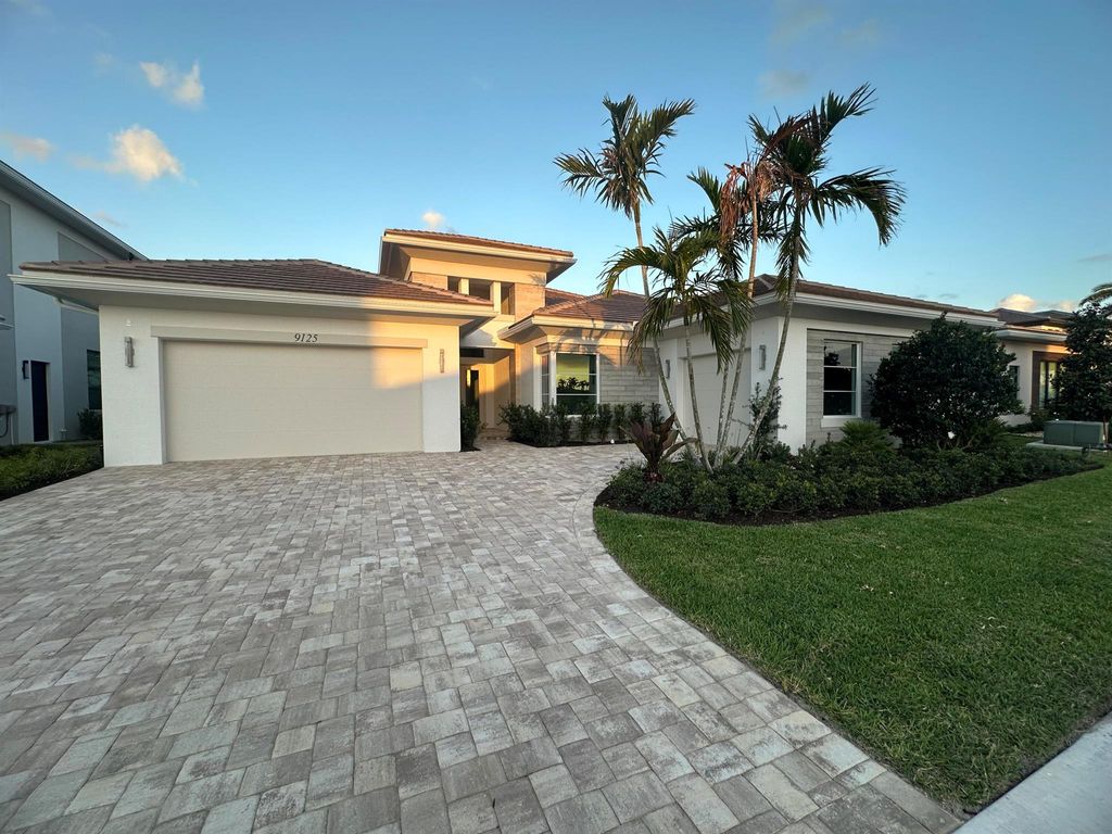 Photo of 9125 Coral Isles Circle #{Lot 82}, Palm Beach Gardens, FL 33412 (MLS # R11086705)