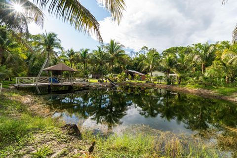 A home in Loxahatchee Groves