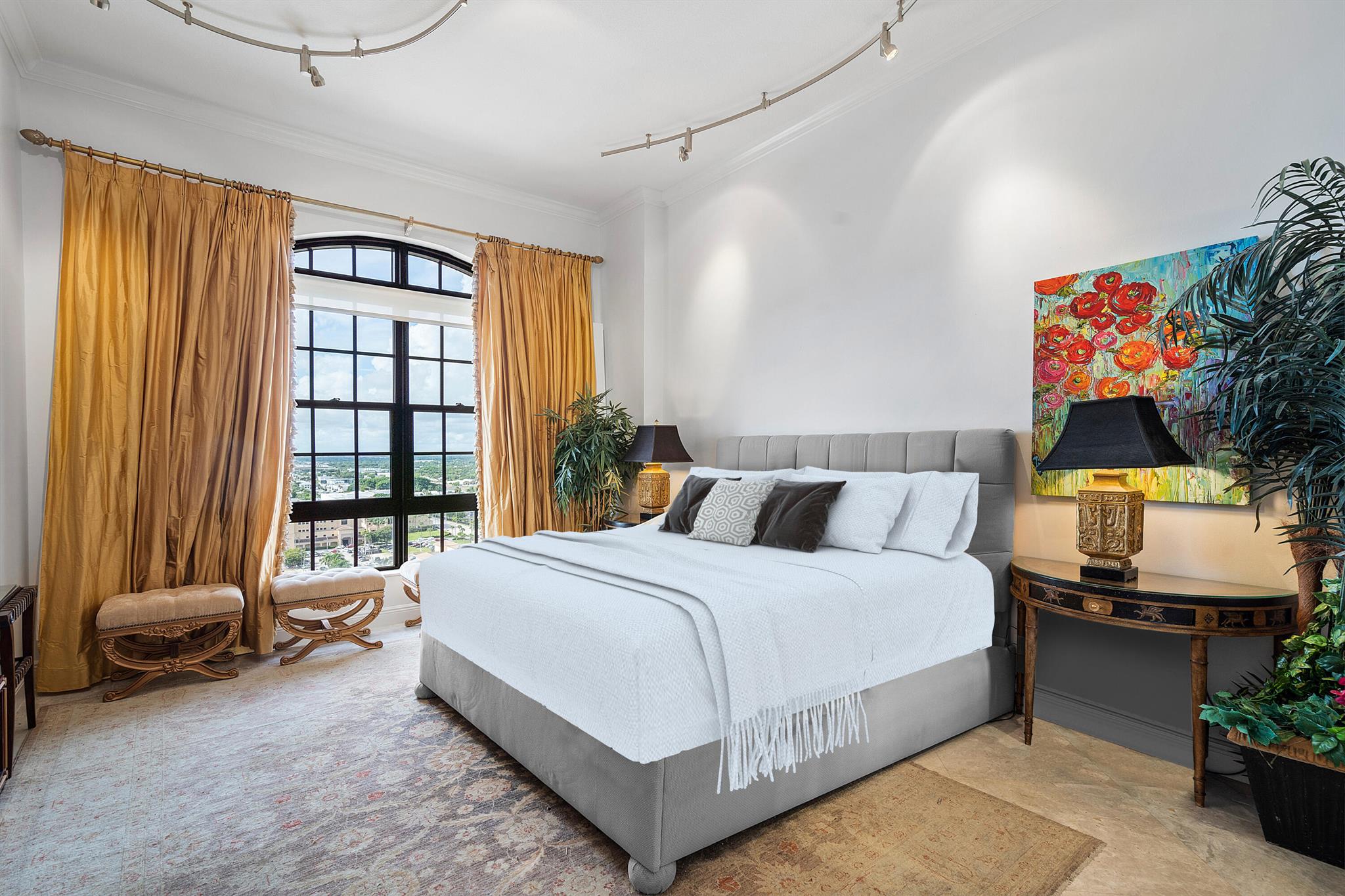 ONE CITY PLAZA CONDO - Residential