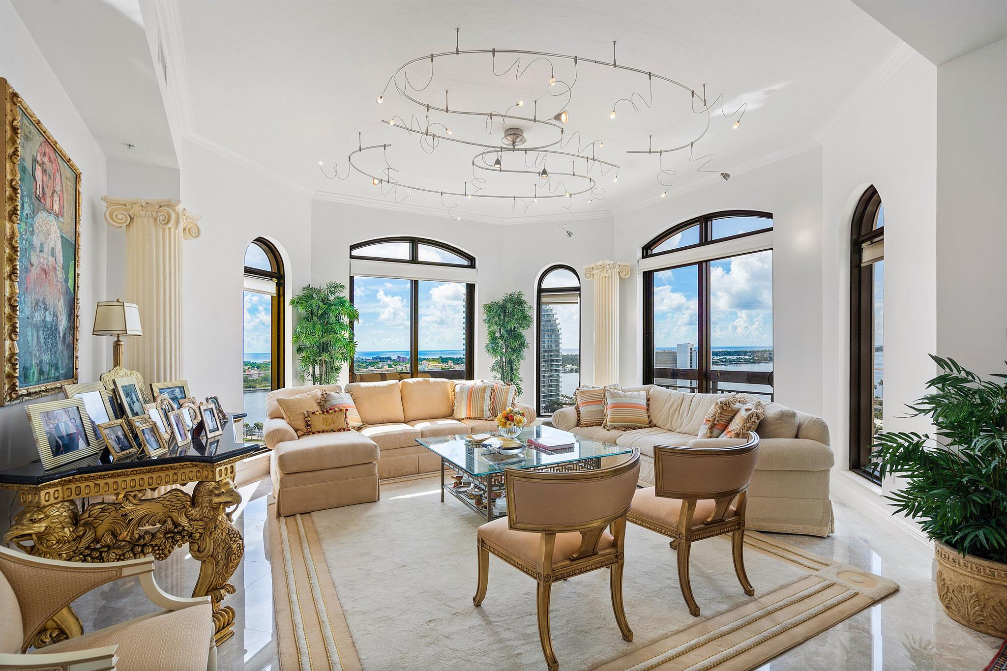 ONE CITY PLAZA CONDO - Residential